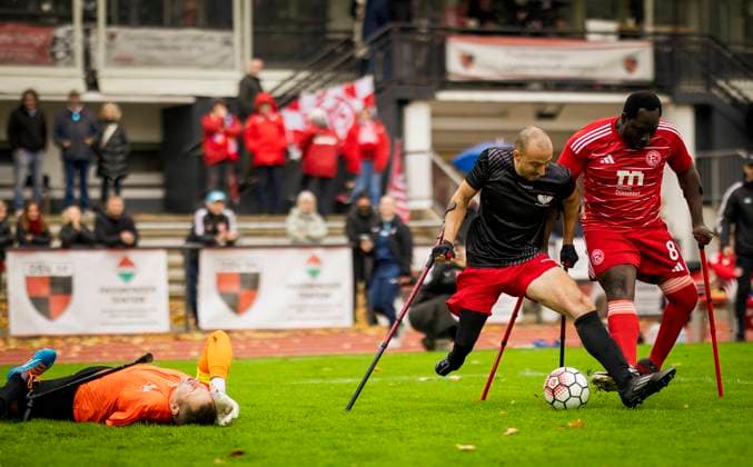 Düsseldorf, Germany 25h Oct 2025 Setonji Ogunbiji F95 Goalkeeper Andreas Lehmann, Moritz Goldschalt BFC Fortuna Düsseldorf BFC Preussen Berlin German Amputee Championship 25 10 2025