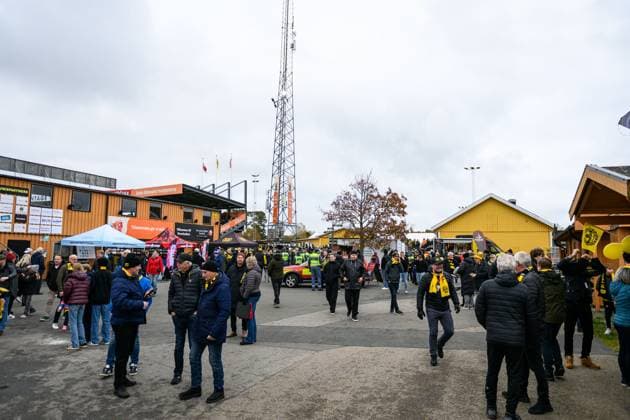 251026 Audience at Strandvallen before the football match in Allsvenskan between Mjällby and IFK Norrköping on October 26, 2025 in Hällevik  Copyright: CHRISTOFFERxBORGxMATTISSON BB251026CB001