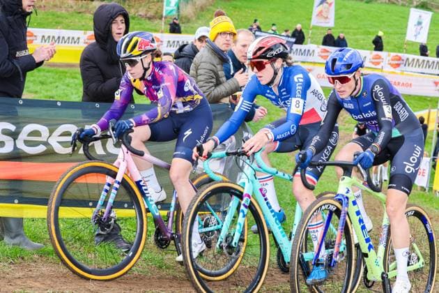 Telenet Superprestige Overijse OVERIJSE, BELGIUM - OCTOBER 26 : Fouquenet Amandine of Team Arkea, Brand Lucinda (NED) of Baloise Glowi Lions, Vas Kata Blanka (HUN) of Sd Workx - Protime in action during the Telenet Superprstige Overijse cyclorcross pictured on October 26, 2025 in Overijse, Belgium, 26 10 2025 Overijse Belgium  Copyright: xGbax