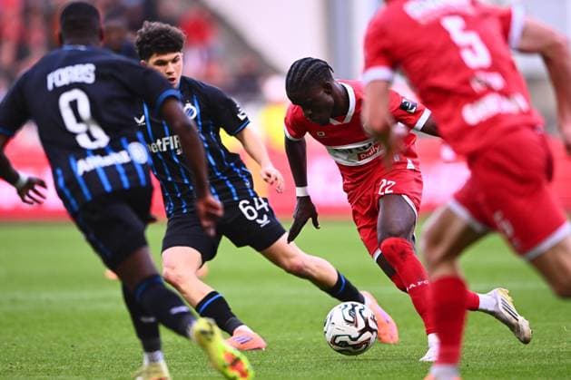 Royal Antwerp FC v Club Brugge - Jupiler Pro League DEURNE, BELGIUM - OCTOBER 26 : Adekami Farouck midfielder of Royal Antwerp FC during the Jupiler Pro League match between Royal Antwerp FC and Club Brugge on October 26, 2025 in Deurne, Belgium, 26 10 2025 Deurne Belgium  Copyright: xGvgx