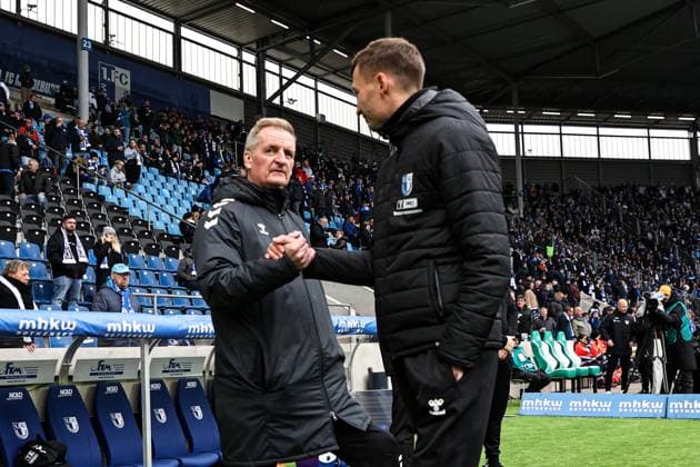 Coach Petrik Sander l with coach Pascal Ibold 1 FC Magdeburg 2 Soccer Bundesliga Season 2025 2026 1 FC Magdeburg vs Preussen Münster at the Avnet Arena in Magdeburg Soccer,Man,Men,Germany,26 10 2025