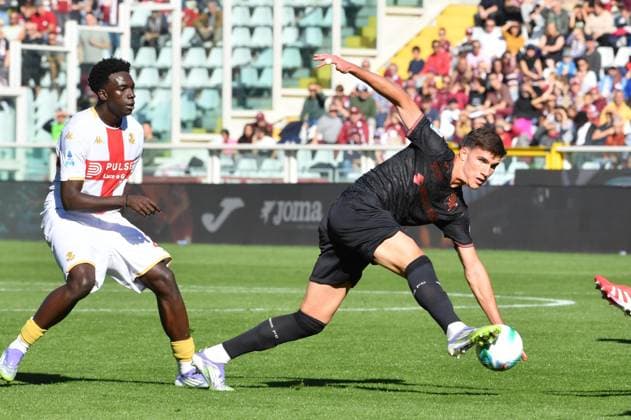Foto IPP Massimo Rana Torino 26-10-2025 Calcio Campionato di Serie A 2025 2026 Torino-Genoa nella foto cesare casadei Italy Photo Press - World Copyright italy ITALY  Copyright: xR4924_italyphotopressx