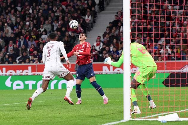 LOSC Lille v FC Metz - Ligue 1 McDonald s 2025 2026 07 Matias Fernandez PARDO (losc) during the Ligue 1 McDonald s match between Lille and Metz at Stade Pierre Mauroy on October 26, 2025 in Lille, France. Lille France  Copyright: xFEPx 776348170