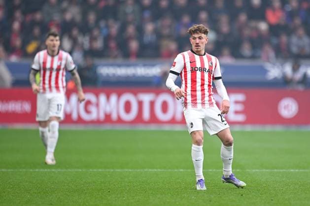 26 10 2025, Soccer, 1 Bundesliga, 8 Matchday Season 2025 2026, Bayer Leverkusen SC Freiburg, Philipp Treu SC Freiburg xRHR PHOTO TKx Copyright: RHR-FOTOx RHR-FOTO TK