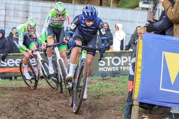 Telenet Superprestige Overijse OVERIJSE, BELGIUM - OCTOBER 26 : Van Der Haar Lars (NED) of Baloise Glowi Lions in action during the Telenet Superprstige Overijse cyclorcross pictured on October 26, 2025 in Overijse, Belgium, 26 10 2025 Overijse Belgium  Copyright: xGbax