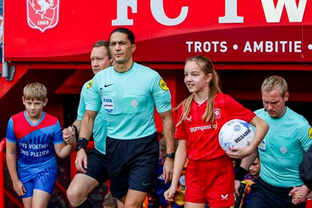 referee Serdar Gözübüyük and assistant referee Erwin Zeinstra and assistant referee Patrick Inia looks on FC Twente v AFC Ajax, Eredivisie, FC Twente v AFC Ajax, De Grolsch Veste, October 26, 2025, Enschede, Netherlands.