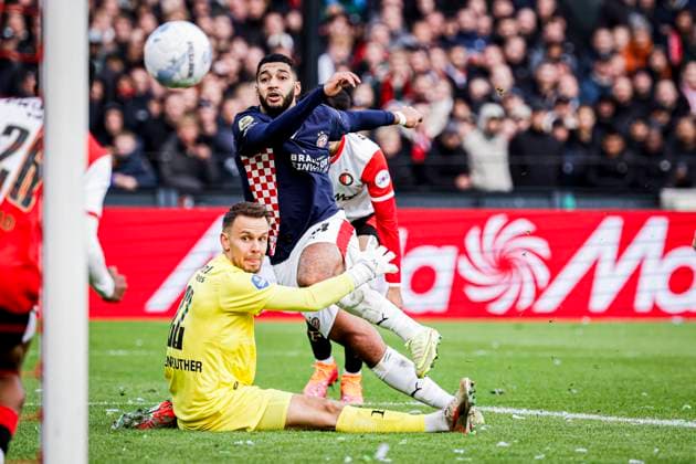Ismael Saibari of PSV Eindhoven scoring his teams first goal Feyenoord Rotterdam v PSV Eindhoven, Eredivisie, Feyenoord Rotterdam v PSV Eindhoven, De Kuip, October 26, 2025, Rotterdam, Netherlands.