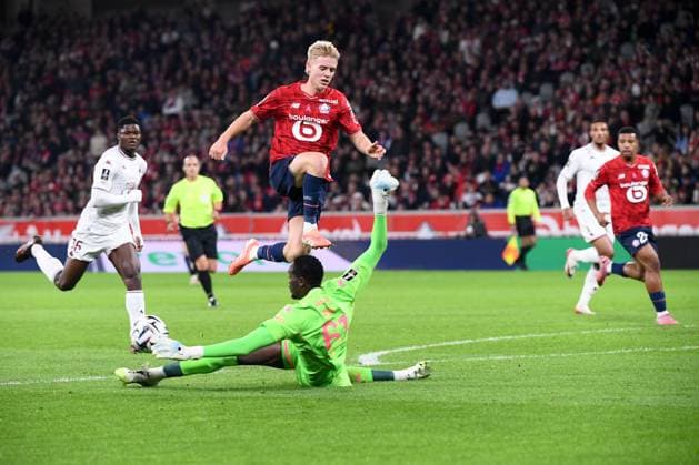LOSC Lille v FC Metz - Ligue 1 McDonald s 2025 2026 10 Hakon Arnar HARALDSSON (losc) during the Ligue 1 McDonald s match between Lille and Metz at Stade Pierre Mauroy on October 26, 2025 in Lille, France. Lille France  Copyright: xFEPx 776348170