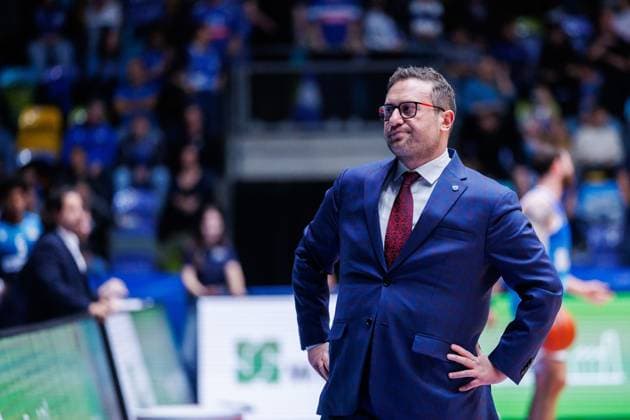 easycredit BBL, Frankfurt Skyliners Syntainics MBC, 26 10 2025 Coach Marco Ramondino SYNTAINICS MBC on the sideline Match of the easycredit BBL easycredit BBL, Frankfurt Skyliners Syntainics MBC on Matchday 5 of the 25 26 season at the Süwag Energie ARENA on 26 10 2025 Copyright: xBEAUTIFULxSPORTS Hahnex