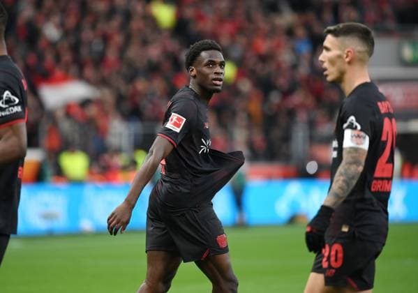 Joy at Ernest Poku Bayer 04 Leverkusen after his goal for 1 0 26 10 2025, Soccer 1 Bundesliga, Season 2025 2026, 8 Matchday, Bayer 04 Leverkusen SC Freiburg DFL regulations prohibit any use of photographs as image sequences and or quasi video Leverkusen BayArena Nordrhein Westfalen Germany Team2