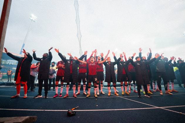 26 10 2025 Soccer, 2025 2026, 2 Bundesliga, 10 Matchday, Eintracht Braunschweig Hannover 96 Team Hannover after the victory after the match DFL REGULATIONS PROHIBIT ANY USE OF PHOTOGRAPHS AS IMAGE SEQUENCES AND OR QUASI VIDEO