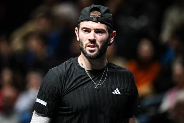 October 26, 2025, Nanterre, France, France: Jacob FEARNLEY of Great Britain during the second qualifying day of the Rolex Paris Masters 1000 tennis tournament at Paris La Defense Arena on October 26, 2025 in Nanterre near Paris, France. Nanterre France - ZUMAm308 20251026_zsp_m308_035 Copyright: xMatthieuxMirvillex
