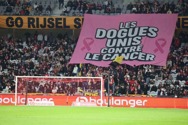 FOOTBALL : LOSC Lille vs Metz - Ligue 1 J9 - 26 10 2025 Ambiance lors du match LOSC Lille vs Metz, Ligue 1 J9, Decathlon Arena stade Pierre Mauroy, le 26 octobre 2025 - photo Laurent Sanson PsnewZ  Copyright: xLaurentxSANSONx xPsnewZx