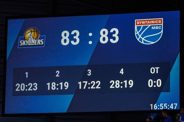 easycredit BBL, Frankfurt Skyliners Syntainics MBC, 26 10 2025 Frankfurt equalizes 5 seconds before the end and saves itself in the overtime game of the easycredit BBL easycredit BBL, Frankfurt Skyliners Syntainics MBC on matchday 5 of the 25 26 season in the Süwag Energie ARENA on 26 10 2025 Copyright: xBEAUTIFULxSPORTS Hahnex