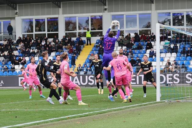 Safe ball from Luca Dante Philipp TSG Hoffenheim II, 37 GER, TSG 1899 Hoffenheim II vs FC Erzgebirge Aue, Football, 3 Liga, Matchday 12, Season 2025 2026, 26 10 2025 DFL DFB REGULATIONS PROHIBIT ANY USE OF PHOTOGRAPHS as IMAGE SEQUENCES and or QUASI VIDEO GER,TSG 1899 Hoffenheim II vs FC Erzgebirge Aue, Football, 3 Liga, Matchday 12, Season 2025 2026, 26 10 2025 Hoffenheim Copyright: xEibner-Pressefoto JoergxHirschx EP_JHH
