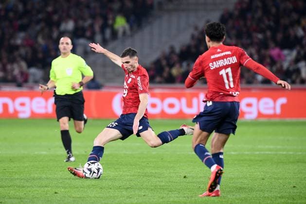 LOSC Lille v FC Metz - Ligue 1 McDonald s 2025 2026 15 Romain PERRAUD (losc) during the Ligue 1 McDonald s match between Lille and Metz at Stade Pierre Mauroy on October 26, 2025 in Lille, France. Lille France  Copyright: xFEPx 776348170