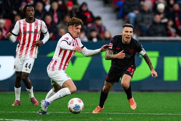 LEVERKUSEN, GERMANY - 26 OCTOBER, 2025: Alejandro Grimaldo - The match of Bundesliga Bayer 04 Leverkusen vs SC Freiburg at BayArena.  Copyright: xVitaliixKliuievx