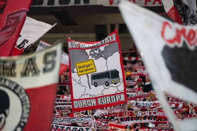 VfB Stuttgart Fans, Ultras, Stmmung, Flags Banner, Aus Cannstatt Durch Europa GER, VfB Stuttgart vs 1 FSV Mainz 05, Football, Men, 1 Bundesliga, 8 Matchday, Season 2025 2026, 26 10 2025, DFL DFB REGULATES PROHIBIT ANY USE OF PHOTOGRAPHS AS IMAGE SEQUENCES AND OR QUASI VIDEO, GER, VfB Stuttgart vs 1 FSV Mainz 05, Football, Men, 1 Bundesliga, Matchday 8, Season 2025 2026, 26 10 2025 Stuttgart Copyright: xEibner-Pressefoto WolfgangxFrankx EP_WFK