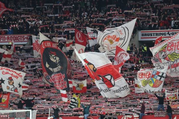 26 10 2025, xrekx, Soccer 1 Bundesliga, VfB Stuttgart 1 FSV Mainz 05 v l VfB Fans ,Atmosphere, Scarves, Shirt, Flag, Banner, Ultras, Spectators, Visitors, Choreo, Choreography, atmosphere, spectators, Visitors DFL DFB REGULATIONS PROHIBIT ANY USE OF PHOTOGRAPHS as IMAGE SEQUENCES and or QUASI VIDEO Stuttgart