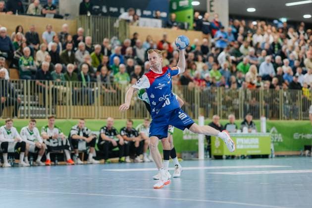 Sascha Pfattheicher HBW Balingen Weilstetten, 30 on free throw, HC Oppenweiler Backnang vs HBW Balingen Weilstetten, Handball, 2 Bundesliga, Matchday 9, Season 2025 2026, 26 10 2025, HC Oppenweiler Backnang vs HBW Balingen Weilstetten, Handball, 2 Bundesliga, Matchday 9, Season 2025 2026, 26 10 2025 Backnang Copyright: xEibner-Pressefoto LarsxNeumannx EP_LNN