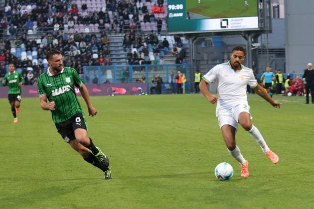 26.10.2025 Sassuolo vs Roma (Serie A) Calcio; 8Â° Giornata& xD;Nella foto: Devyne Rensch& xD;(Foto Gino Mancini)  Copyright: xGinoxMancini IPAxSportx xipa-agency.netx xx IPA_67109980 IPA_Agency_IPA67109980