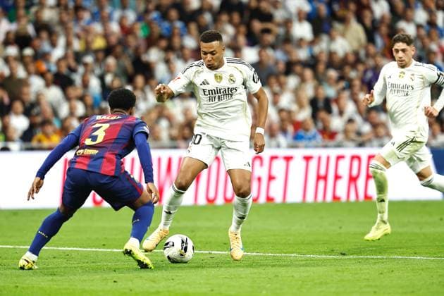Kylian Mbappe (Real), OCTOBER 26, 2025 - Football Soccer : Spanish LaLiga EA Sports match between Real Madrid CF - FC Barcelona, Barca at the Estadio Santiago Bernabeu in Madrid, Spain. Noxthirdxpartyxsales  aflo_308298247