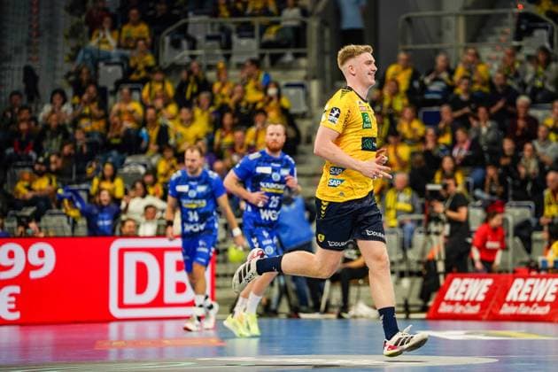 26 10 2025, xdaymx, Handball Daikin HBL, Rhein Neckar Loewen TVB Stuttgart v l Haukur Thrastarson RNL Mannheim