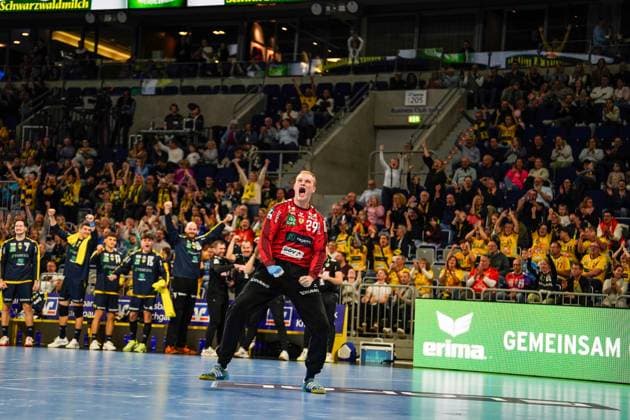 26 10 2025, xdaymx, Handball Daikin HBL, Rhein Neckar Loewen TVB Stuttgart v l Jubel David Späth RNL Mannheim