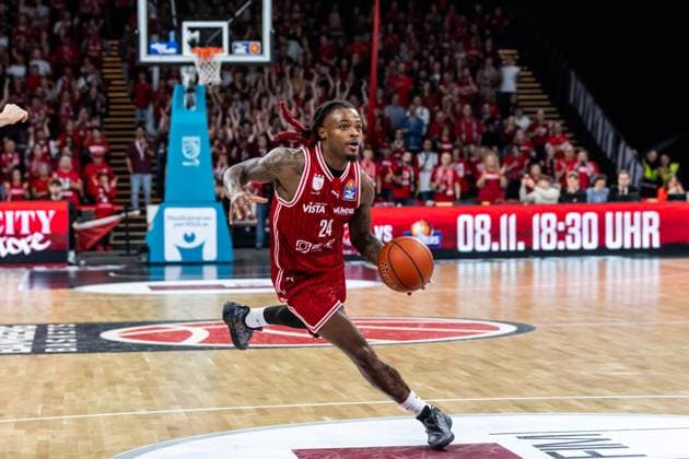 GER, easy Credit Basketball Bundesliga, BMA365 Bamberg Baskets Niners Chemnitz 26 10 2025, BROSE Arena, Bamberg, GER, easy Credit Basketball Bundesliga, BMA365 Bamberg Baskets Niners Chemnitz Cobe Williams BMA365 Bamberg Baskets, 24 Photo Alexander Trienitz Bamberg BROSE Arena Bayern Germany