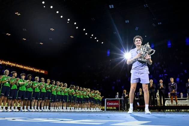 26th October 2025; St. Jakobshalle, Basel, Switzerland; 2025 ATP, Tennis Herren Swiss Indoor Tennis Final Day; Joao Fonseca (BRA) kisses the trophy after winning the match against Alejandro Davidovich Fokina (ESP) in the final  DavidxEmm