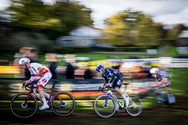 Belgian Michael Vanthourenhout and Dutch Pim Ronhaar pictured in action during the men s elite race of the Superprestige race of Overijse, stage 2 (out of 8) in the Superprestige cyclocross competition, in Overijse, Sunday 26 October 2025. JASPERxJACOBS  x138022829x