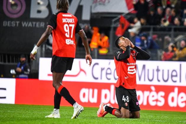 FOOTBALL : Stade Rennais vs OGC Nice - Ligue 1 - JournÃ e 9 - 26 10 2025 Joie des joueurs du Stade Rennais aprÃ s le but de Abdelhamid Ait Boudlal (Stade Rennais) RennesFrance  Copyright: xBaptistexAutissierx