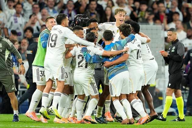 REAL MADRID CF v FC Barcelona, Barca LA LIGA 2025 2026. ROUND 10. Real Madrid CF™s players celebrate the victory in La Liga match. October 26, 2025. (ALTERPHOTOS Acero) MadridSpain  Copyright: xAcerox