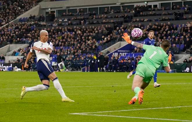 Liverpool, England, 26th October 2025. Jordan Pickford of Everton (r) saves a shot from Richarlison of Tottenham (l) during the Everton vs Tottenham Hotspur Premier League match at Hill Dickinson Stadium, Liverpool. Picture credit should read: Andrew Yates Sportimage EDITORIAL USE ONLY. No use with unauthorised audio, video, data, fixture lists, club league logos or live services. Online in-match use limited to 120 images, no video emulation. No use in betting, games or single club league player publications. SPI_049_AY_Everton_Spurs SPI-4241-0049