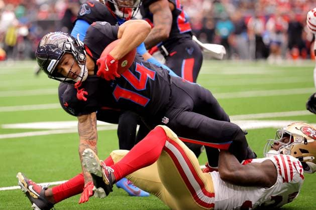 October 26, 2025, Houston, Texas, U.S: Houston Texans wide receiver Jaylin Noel (14) is tackled by San Francisco 49ers cornerback Siran Neal (33) on a punt return during the first quarter of the NFL, American Football Herren, USA game between the Houston Texans and the San Francisco 49ers at NRG Stadium in Houston, TX on October 26, 2025. Houston U.S - ZUMAw137 20251026_aap_w137_024 Copyright: xErikxWilliamsx