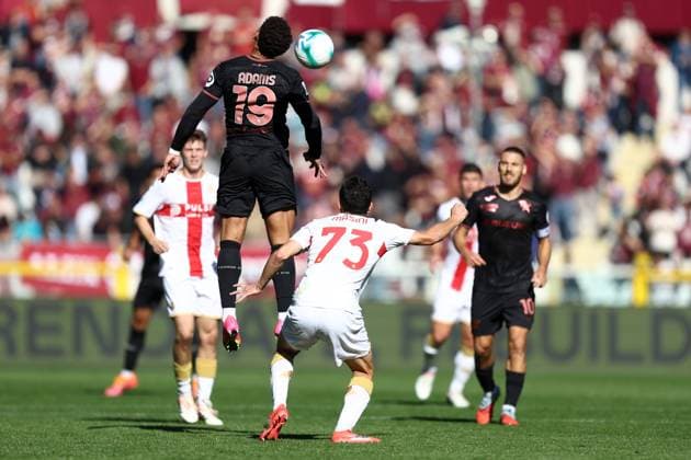 Che Adams (Torino Fc) controls the ball, Serie A, Torino FC v Genoa CFC, Olimpico, October 26, 2025, Turin, Italy.