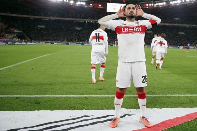 26 10 2025, xrekx, Fussball 1 Bundesliga, VfB Stuttgart 1 FSV Mainz 05 v l Torjubel nach dem Tor zum celebrating the goal celebrate 2 1 durch Deniz Undav VfB Stuttgart DFL DFB REGULATIONS PROHIBIT ANY USE OF PHOTOGRAPHS as IMAGE SEQUENCES and or QUASI VIDEO Stuttgart