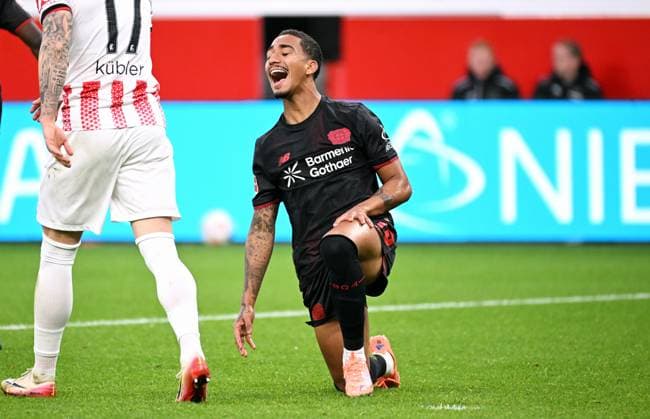 Football, Bundesliga, Germany, Men, Season 2025 2026, Matchday 8, BayArena Leverkusen Bayer Leverkusen SC Freiburg 2 0 Arthur LEV Action, Single image