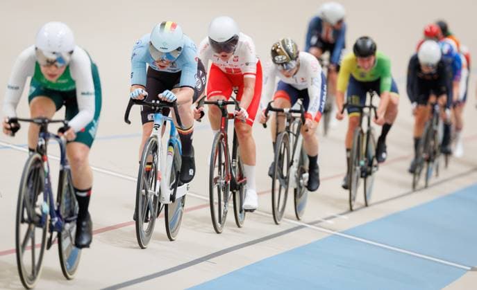 Mexico s Yareli Acevedo Mendoza and Belgian Katrijn De Clercq pictured in action during the final of the women s Points Race at the 2025 UCI Track World Championships cycling, in Santiago, Chile, Sunday 26 October 2025. The Track World Championships take place from 22 to 26 October at the Velodromo de Penalolen in Santiago, Chile. BENOITxDOPPAGNE  x138033222x