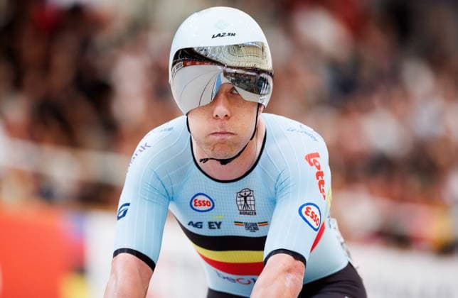 Belgian Jules Hesters looks dejected after the final of the men s Elimination Race at the 2025 UCI Track World Championships cycling, in Santiago, Chile, Sunday 26 October 2025. The Track World Championships take place from 22 to 26 October at the Velodromo de Penalolen in Santiago, Chile. BENOITxDOPPAGNE  x138035003x