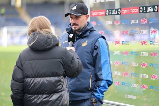 Stefan Kleineheismann TSG Hoffenheim II, Head coach in interview GER, TSG 1899 Hoffenheim II vs FC Erzgebirge Aue, Football, 3 Liga, Matchday 12, Season 2025 2026, 26 10 2025 DFL DFB REGULATIONS PROHIBIT ANY USE OF PHOTOGRAPHS as IMAGE SEQUENCES and or QUASI VIDEO GER,TSG 1899 Hoffenheim II vs FC Erzgebirge Aue, Football, 3 Liga, Matchday 12, Season 2025 2026, 26 10 2025 Hoffenheim Copyright: xEibner-Pressefoto JoergxHirschx EP_JHH