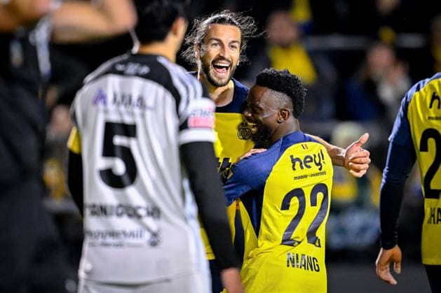 Royale Union Saint-Gilloise v Sint-Truidense VV - Jupiler Pro League BRUSSELS, BELGIUM - OCTOBER 26 : Burgess Christian defender of Union Saint-Gilloise celebrates after scoring a goal to make it 1-0 during the Jupiler Pro League match between Royale Union Saint-Gilloise and Sint-Truidense VV on October 26, 2025 in Brussels, Belgium, 26 10 2025  Copyright: xTomasxSiskx