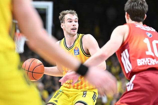 Malte Delow ALBA Berlin, 6 GER, Alba Berlin vs FC Bayern Muenchen, Basketball, easyCredit Basketball League, Season 2025 2026, Matchday 5, 26 10 2025 GER, Alba Berlin vs FC Bayern Muenchen, Basketball, easyCredit Basketball League, Season 2025 2026, Matchday 5, 26 10 2025 Berlin Copyright: xEibner-Pressefoto RyanxSleimanx EP_RSN