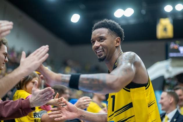Elijah Hughes MHP RIESEN Ludwigsburg, 07 , positive emotions, GER, MHP RIESEN Ludwigsburg vs ratiopharm ulm, easycredit BBL, Basketball, Bundesliga, Matchday 5, Season 2025 2026, 26 10 2025, GER, MHP RIESEN Ludwigsburg vs ratiopharm ulm, easycredit BBL, Basketball, Bundesliga, Matchday 5, Season 2025 2026, 26 10 2025 Ludwigsburg Copyright: xEibner-Pressefoto SaschaxWaltherx EP_EER