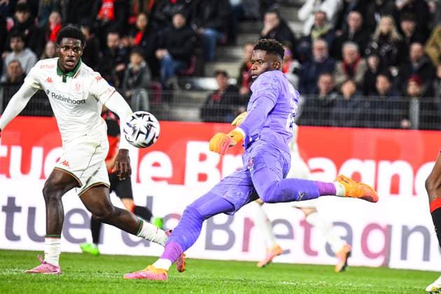 FOOTBALL : Stade Rennais vs OGC Nice - Ligue 1 - JournÃ e 9 - 26 10 2025 Brice Samba (Stade Rennais) RennesFrance  Copyright: xBaptistexAutissierx