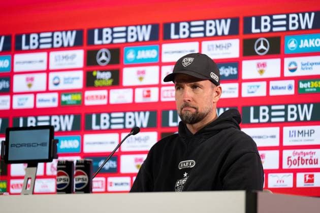 Press conference, Sebastian Hoeness VfB Stuttgart, Head coach, Coach GER, VfB Stuttgart vs 1 FSV Mainz 05, Football, Men, 1 Bundesliga, Matchday 8, Season 2025 2026, 26 10 2025, DFL DFB REGULATIONS PROHIBIT ANY USE OF PHOTOGRAPHS AS IMAGE SEQUENCES AND OR QUASI VIDEO, GER, VfB Stuttgart vs 1 FSV Mainz 05, Football, Men, 1 Bundesliga, Matchday 8, Season 2025 2026, 26 10 2025 Stuttgart Copyright: xEibner-Pressefoto WolfgangxFrankx EP_WFK