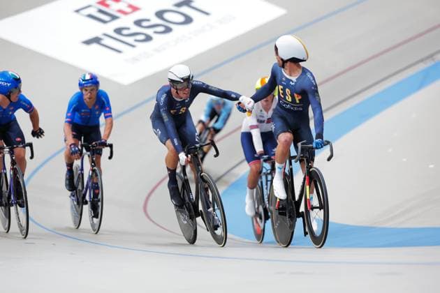 2025 Tissot UCI Track World Championships Picture by Alex Whitehead SWpix.com - 26 10 2025 - Cycling - 2025 Tissot UCI Track World Championships - Velodromo PenalolÃ n, Santiago, Chile - Men s Madison - Hector Alvarez Martinez (Spain) and Albert Torres Barcelo (Spain) Copyright: x xSWpix.comx(t axPhotographyxHubxLtd)xAlexxWhitehead SWpix.comx SWP-3030-11990