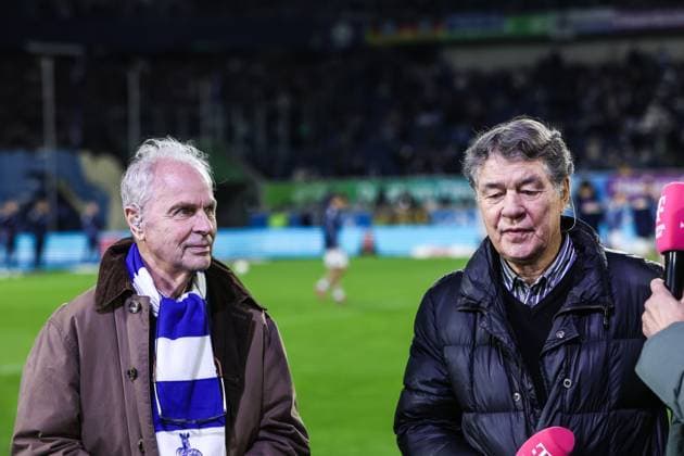 Sports, football, 3 league season 2025 2026 12 matchday MSV Duisburg Rot Weiss Essen 26 10 2025, schauinsland reisen arena Bernard Dietz, O^tto Rehhagel Duisburg schauinsland reisen arena North Rhine-Westphalia Germany