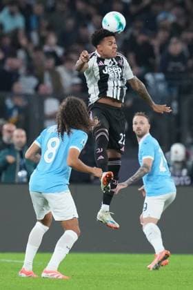 Juventus™ Weston McKennie during the Serie A EniLive soccer match between Lazio and Juventus at the Rome s Olympic stadium, Italy - Sunday October 26, 2025 - Soccer ( Photo by Alfredo Falcone LaPresse )  Copyright: xAlfredoxFalcone LaPressex