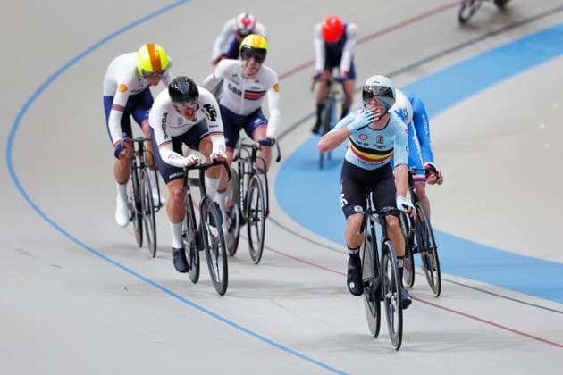 2025 Tissot UCI Track World Championships Picture by Alex Whitehead SWpix.com - 26 10 2025 - Cycling - 2025 Tissot UCI Track World Championships - Velodromo PenalolÃ n, Santiago, Chile - Men s Madison - Lindsay de Vylder (Belgium) and Fabio van den Bossche (Belgium) wins the Men s Madison World Championship, WM, Weltmeisterschaft Copyright: x xSWpix.comx(t axPhotographyxHubxLtd)xAlexxWhitehead SWpix.comx SWP-3030-12026